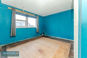 Bedroom- click for photo gallery